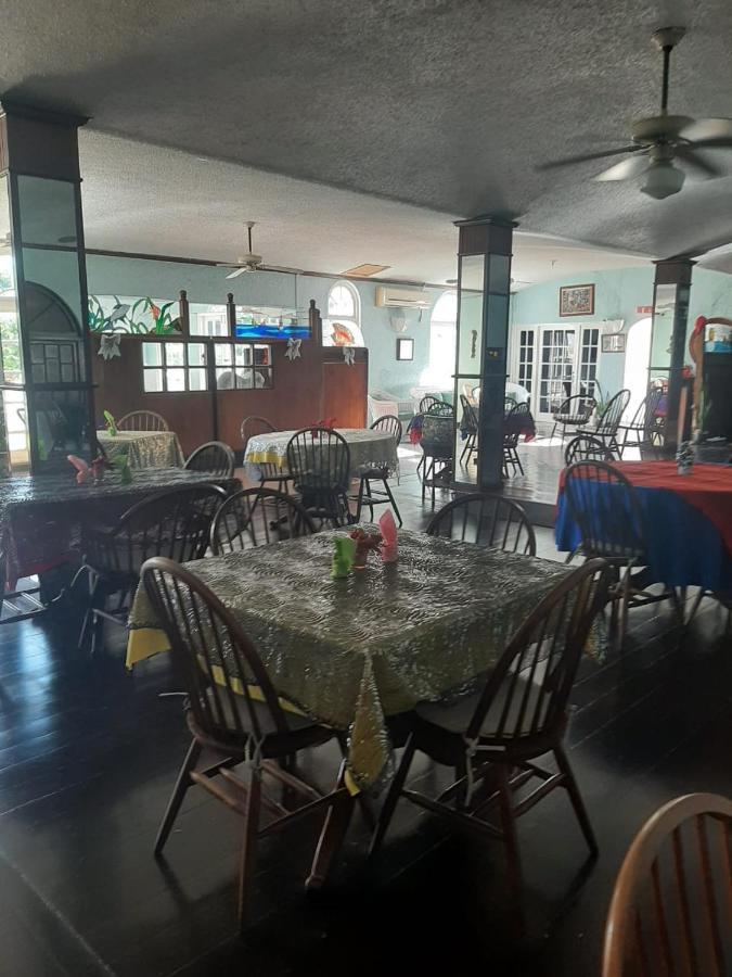 Fisherman'S Inn Hotel Florence Hall المظهر الخارجي الصورة