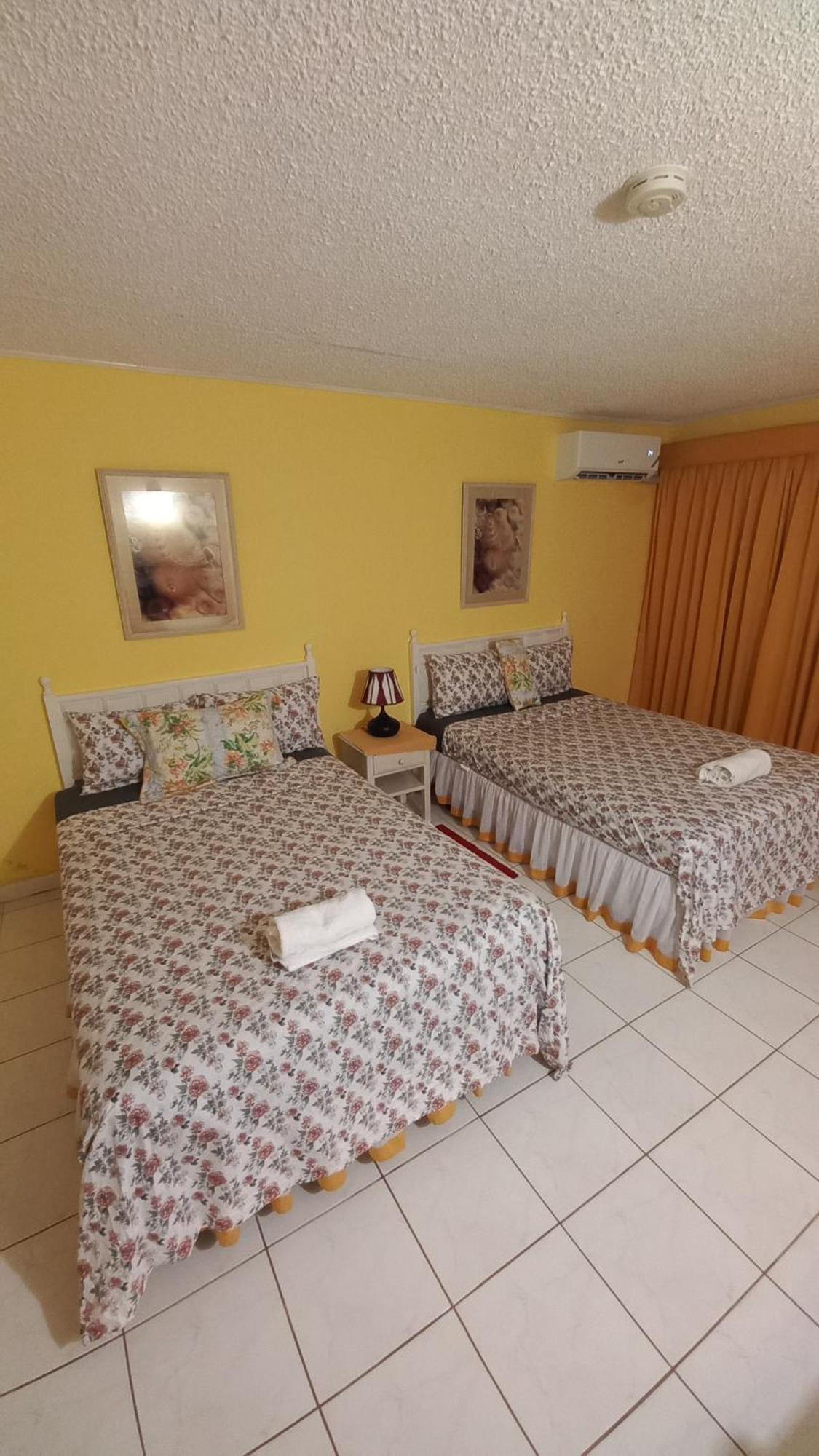 Fisherman'S Inn Hotel Florence Hall المظهر الخارجي الصورة